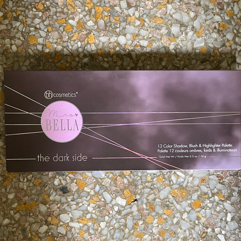BH Cosmetics Mrs. Bella The Dark Side Makeup Palette